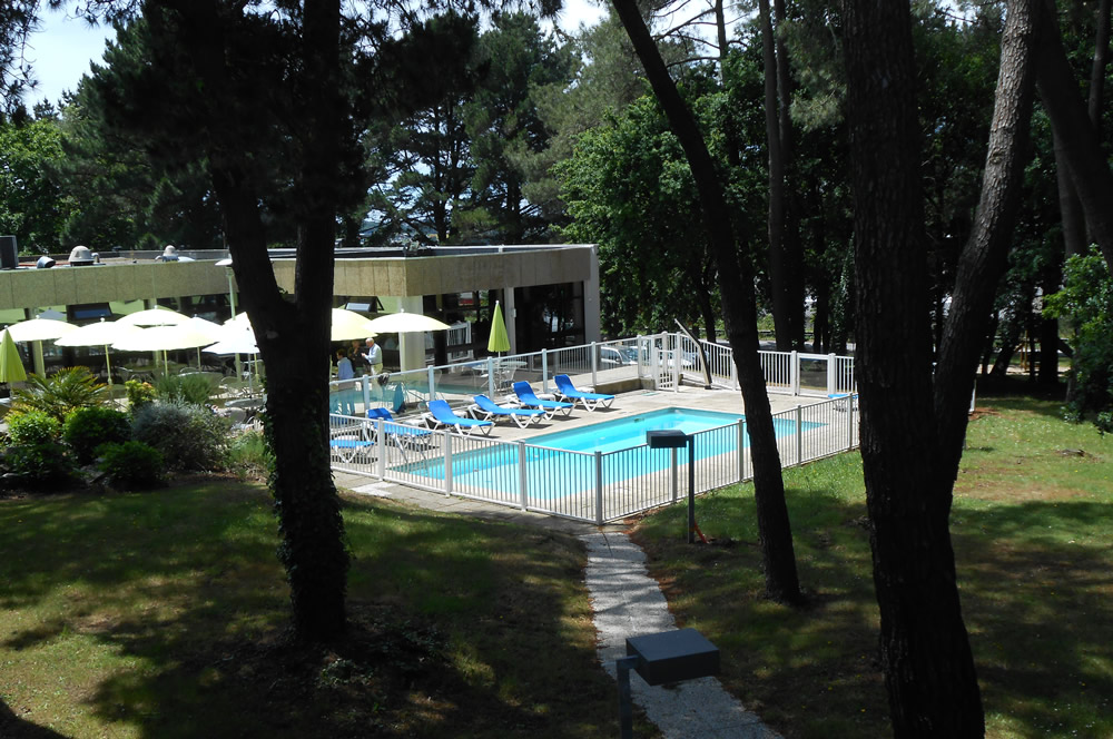 La piscine - location appart hotel